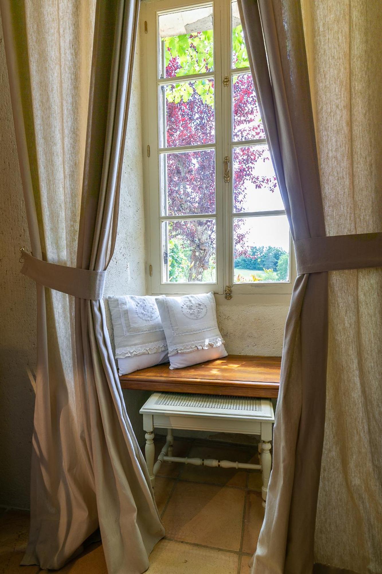 La Maison Louverie Pontours Экстерьер фото