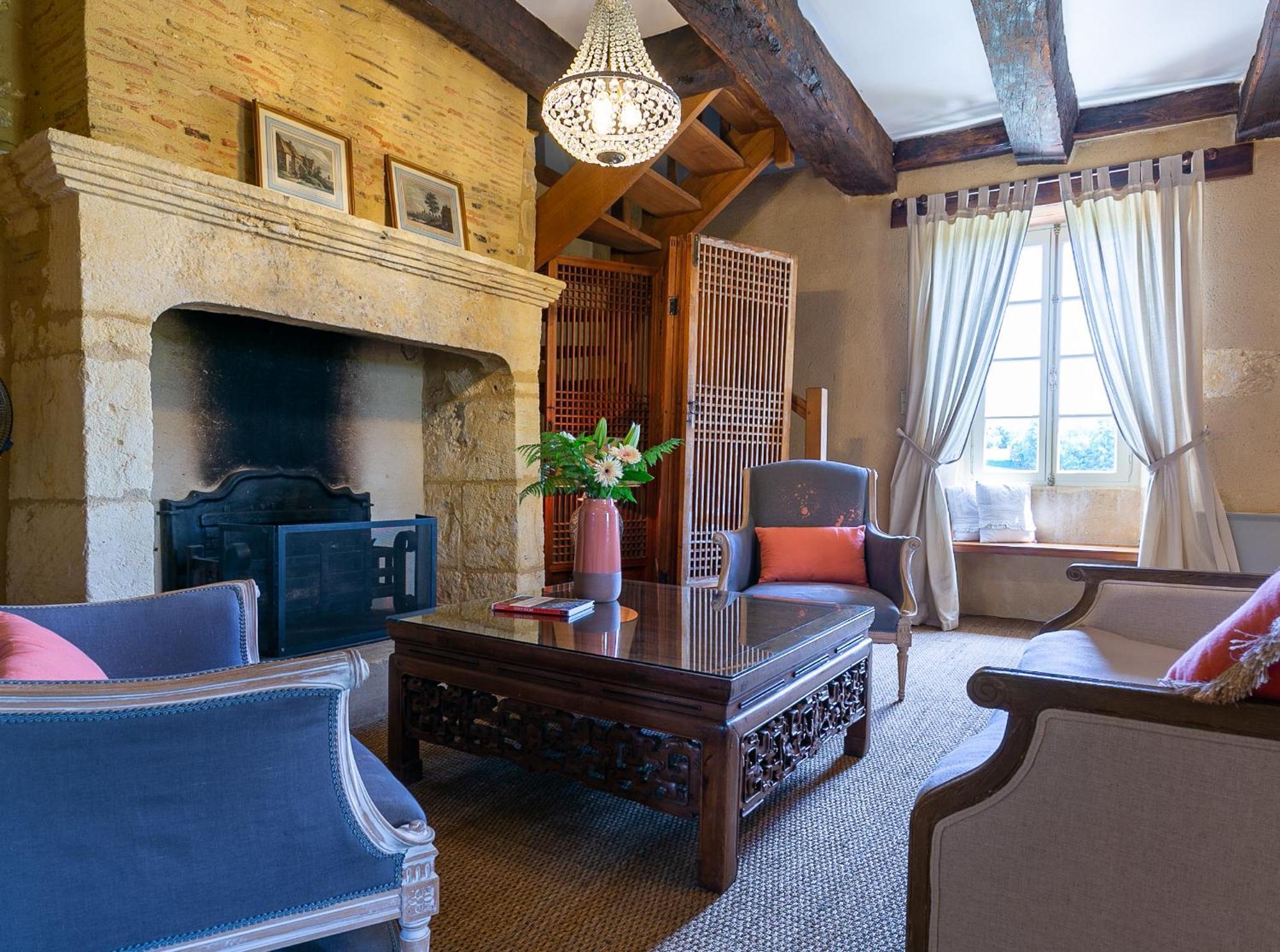 La Maison Louverie Pontours Экстерьер фото